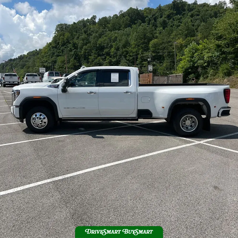 2024 GMC Sierra 3500 Denali