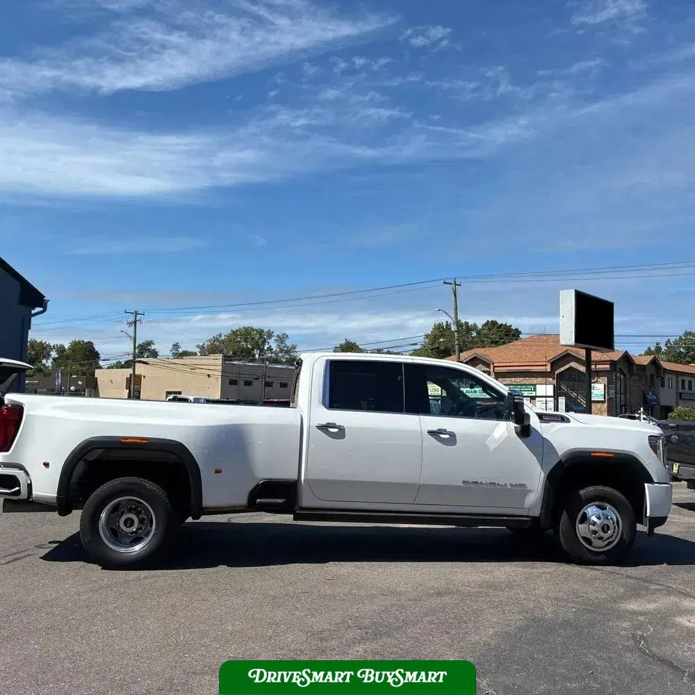 2023 GMC Sierra 3500HD Denali