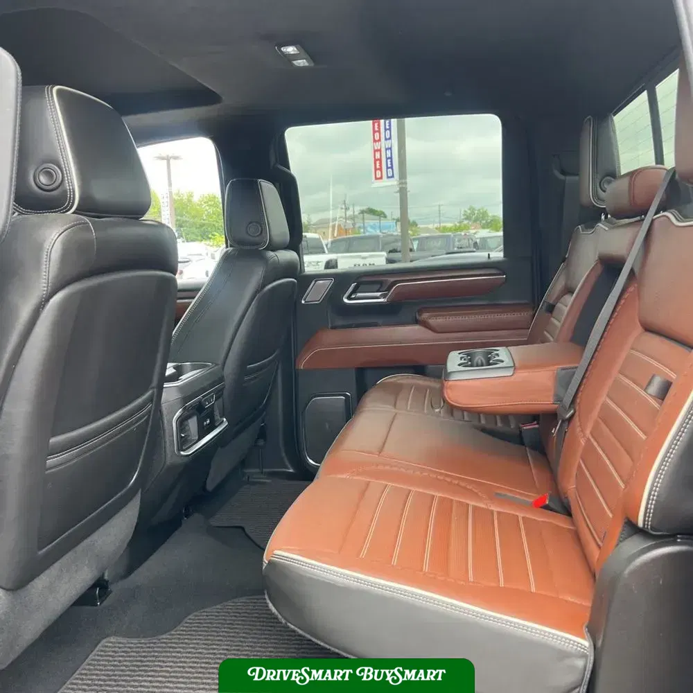 2024 GMC Sierra 3500HD Denali Ultimate