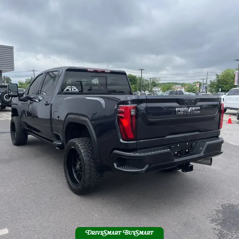 2024 GMC Sierra 3500HD Denali Ultimate