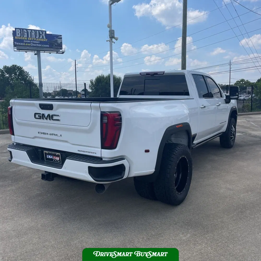 2024 GMC Sierra 3500HD Denali Ultimate