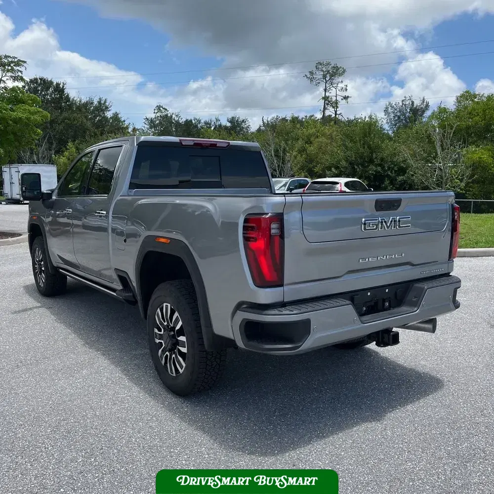 2024 GMC Sierra 3500HD Denali Ultimate