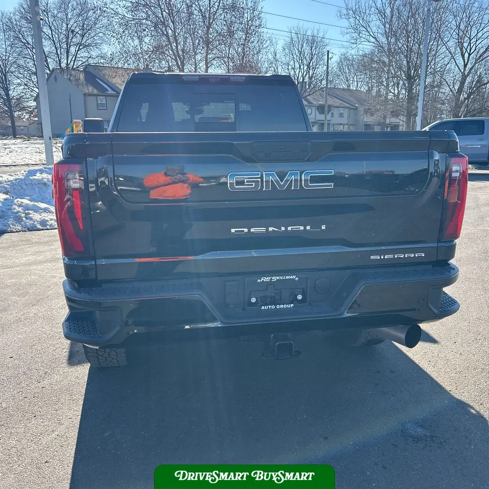 2024 GMC Sierra 3500HD Denali Ultimate