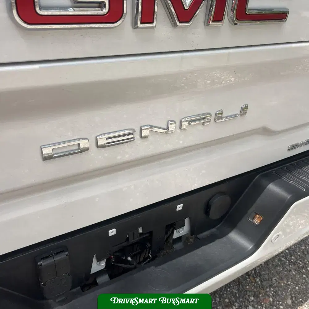 2025 GMC Sierra 2500HD Denali