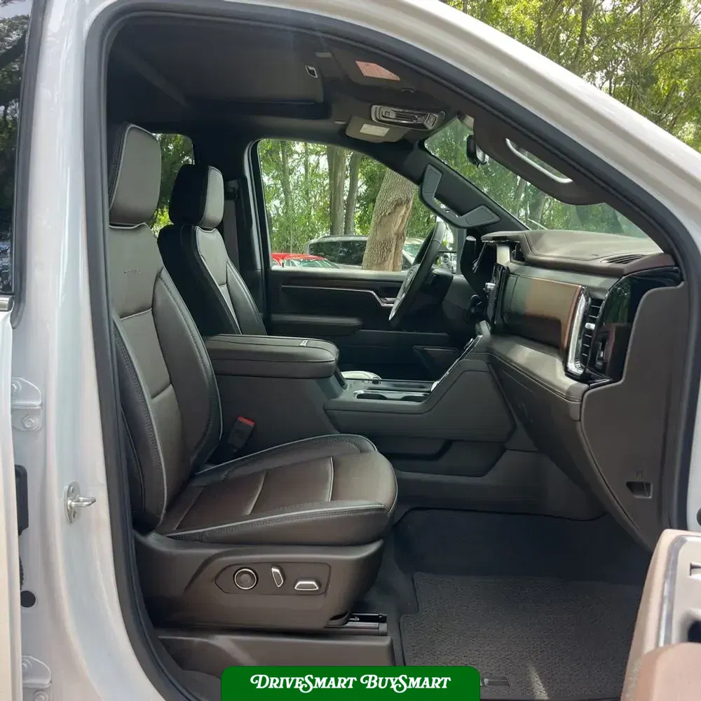 2025 GMC Sierra 2500HD Denali