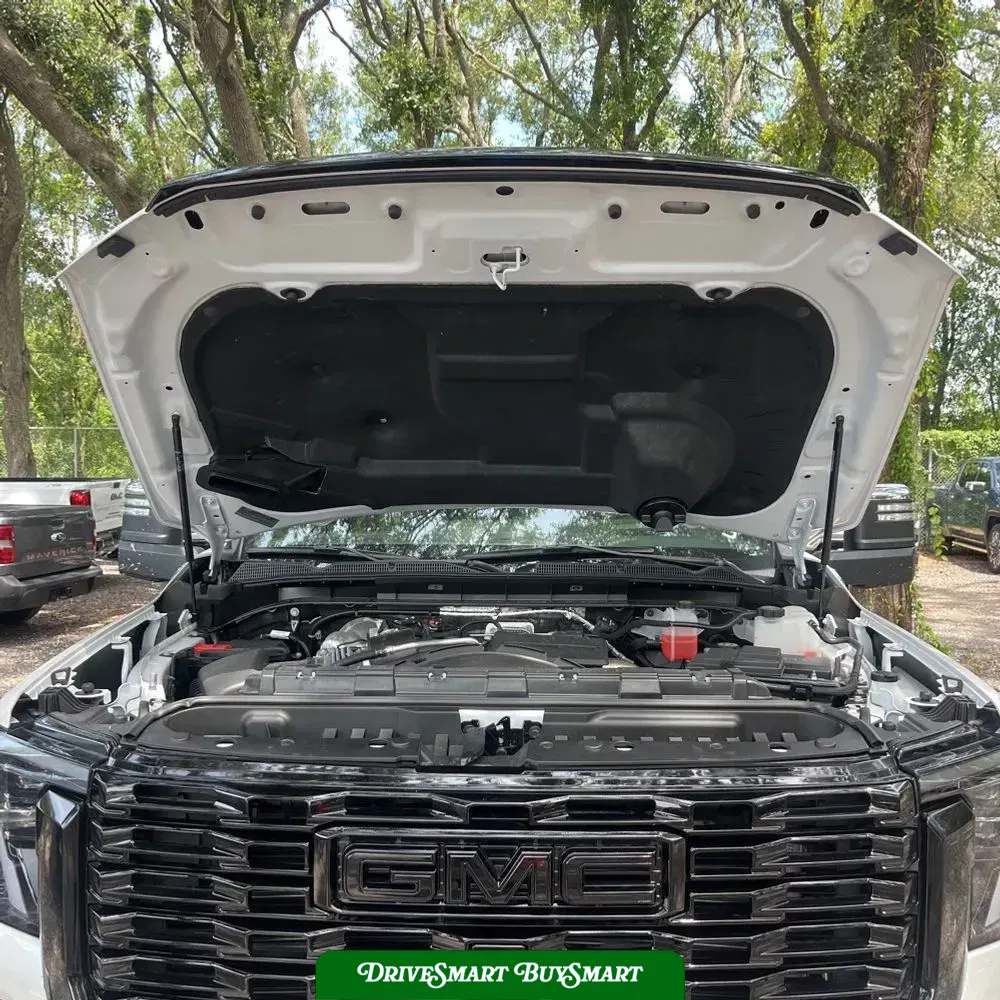 2025 GMC Sierra 2500HD Denali