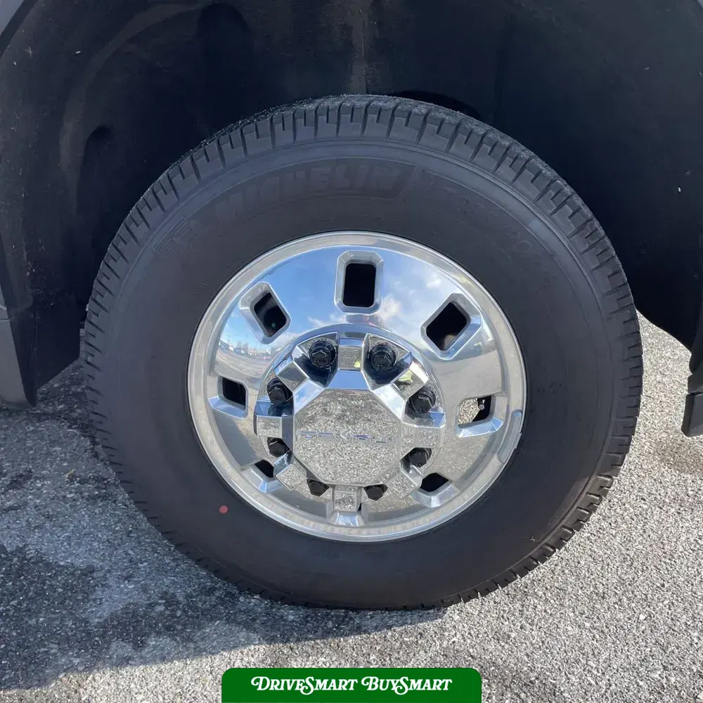 2025 GMC Sierra 3500HD Denali