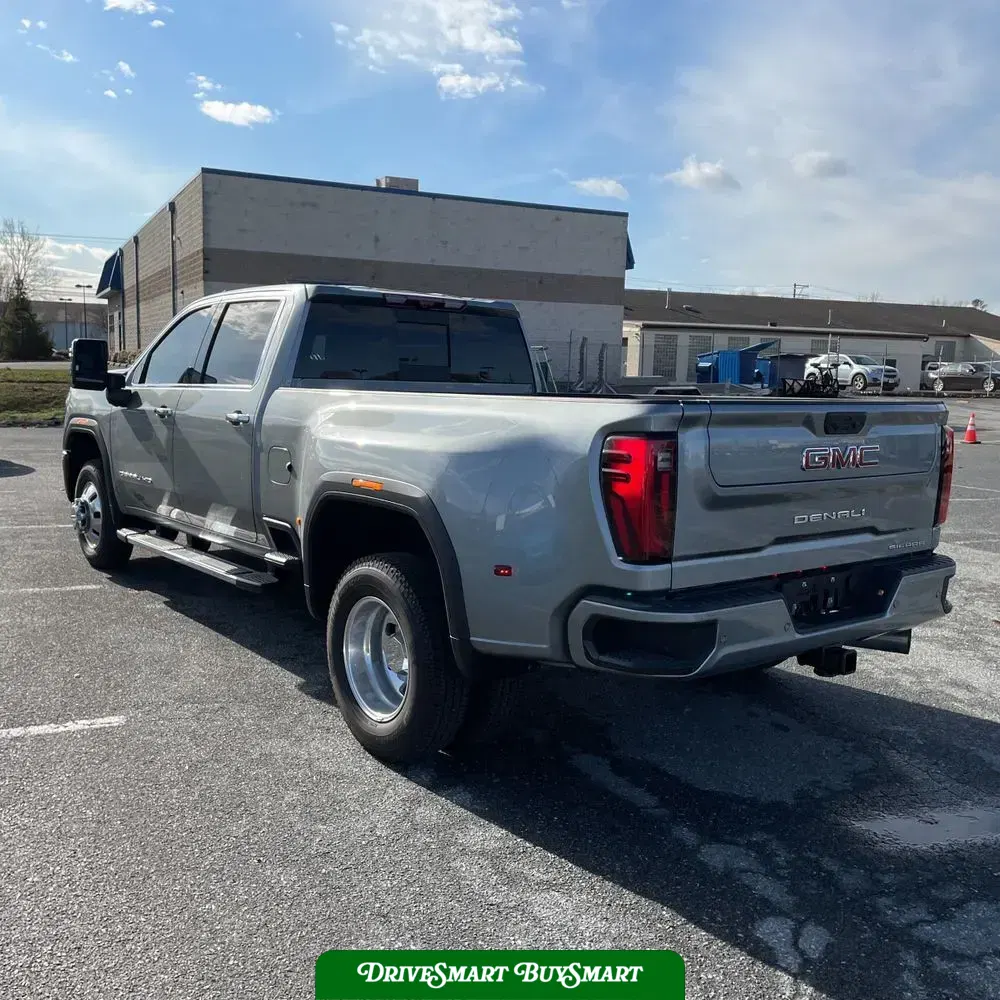 2025 GMC Sierra 3500HD Denali