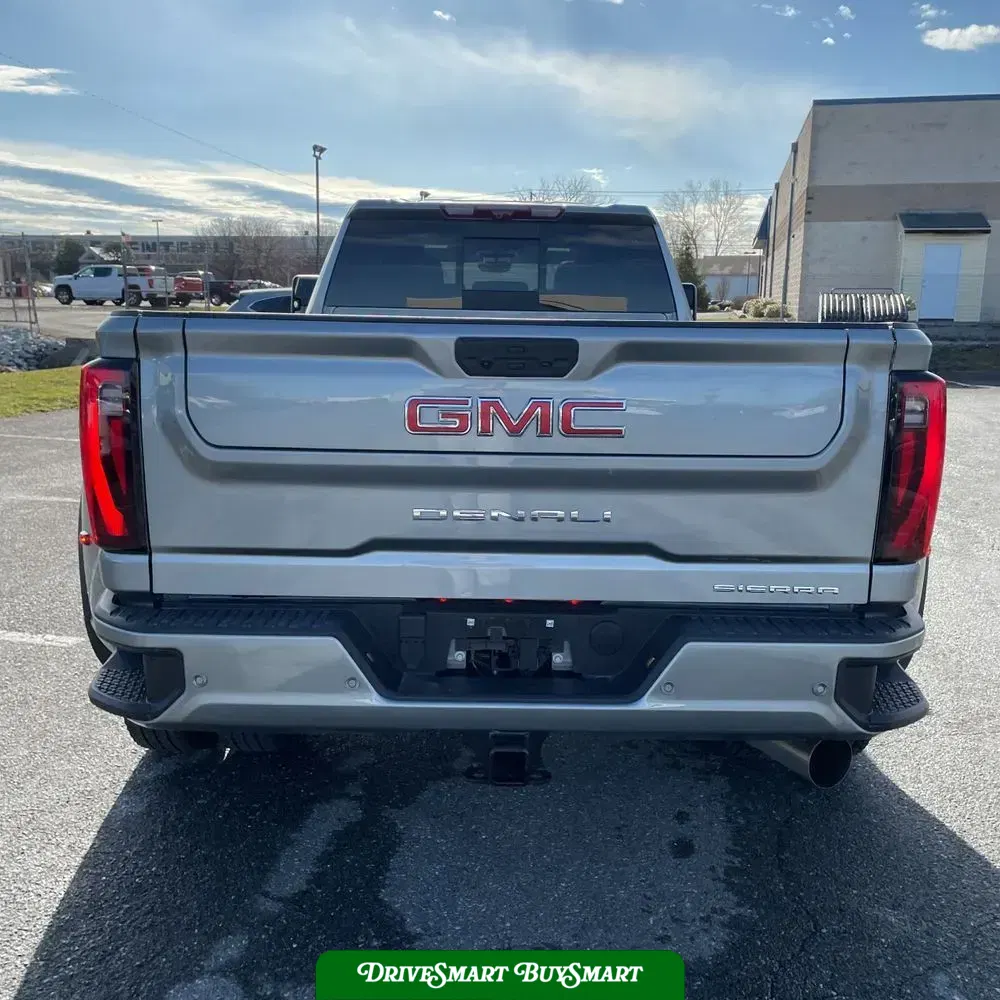 2025 GMC Sierra 3500HD Denali