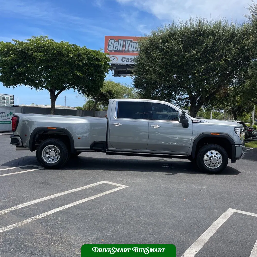 2025 GMC Sierra 3500HD Denali