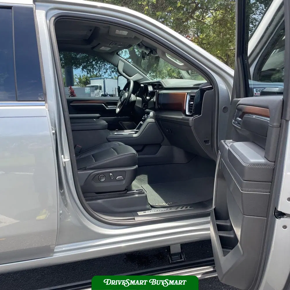 2025 GMC Sierra 3500HD Denali