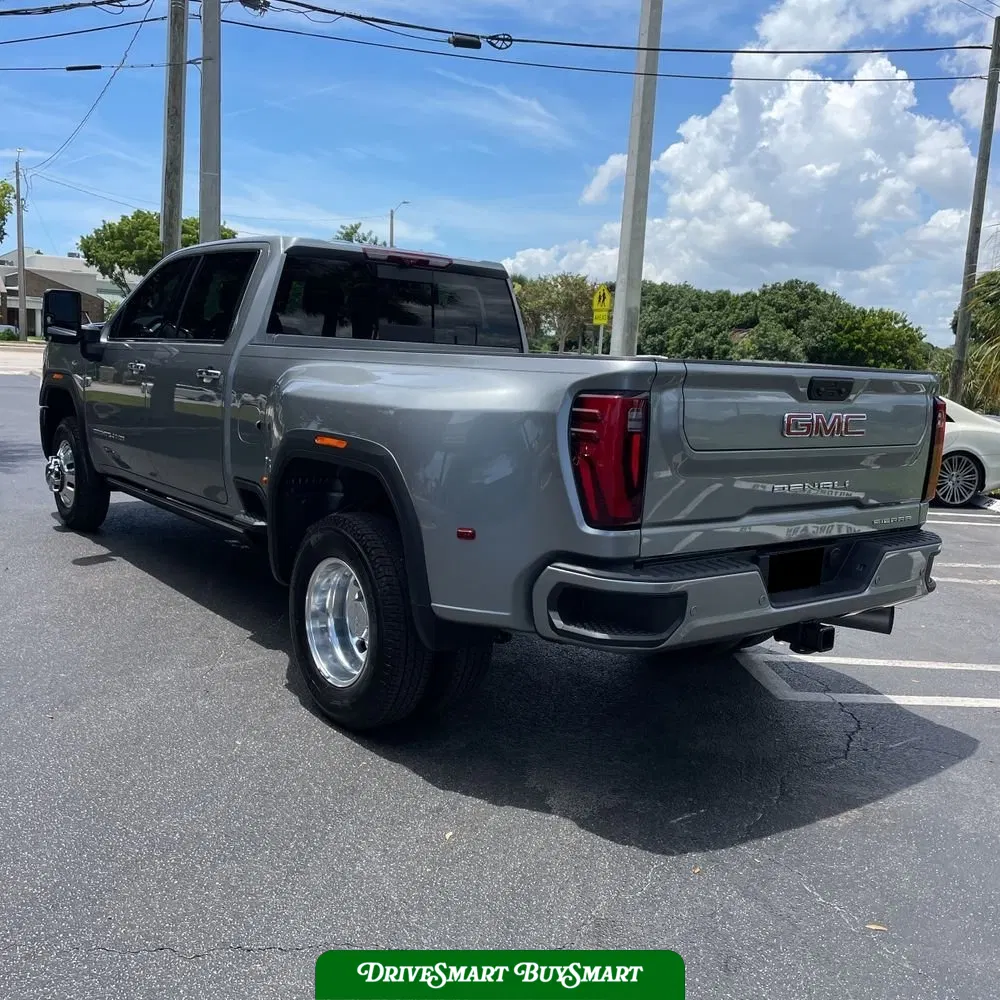 2025 GMC Sierra 3500HD Denali
