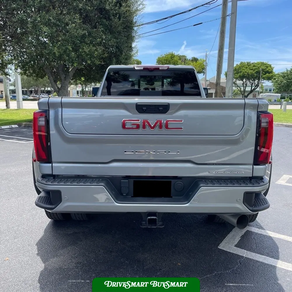 2025 GMC Sierra 3500HD Denali