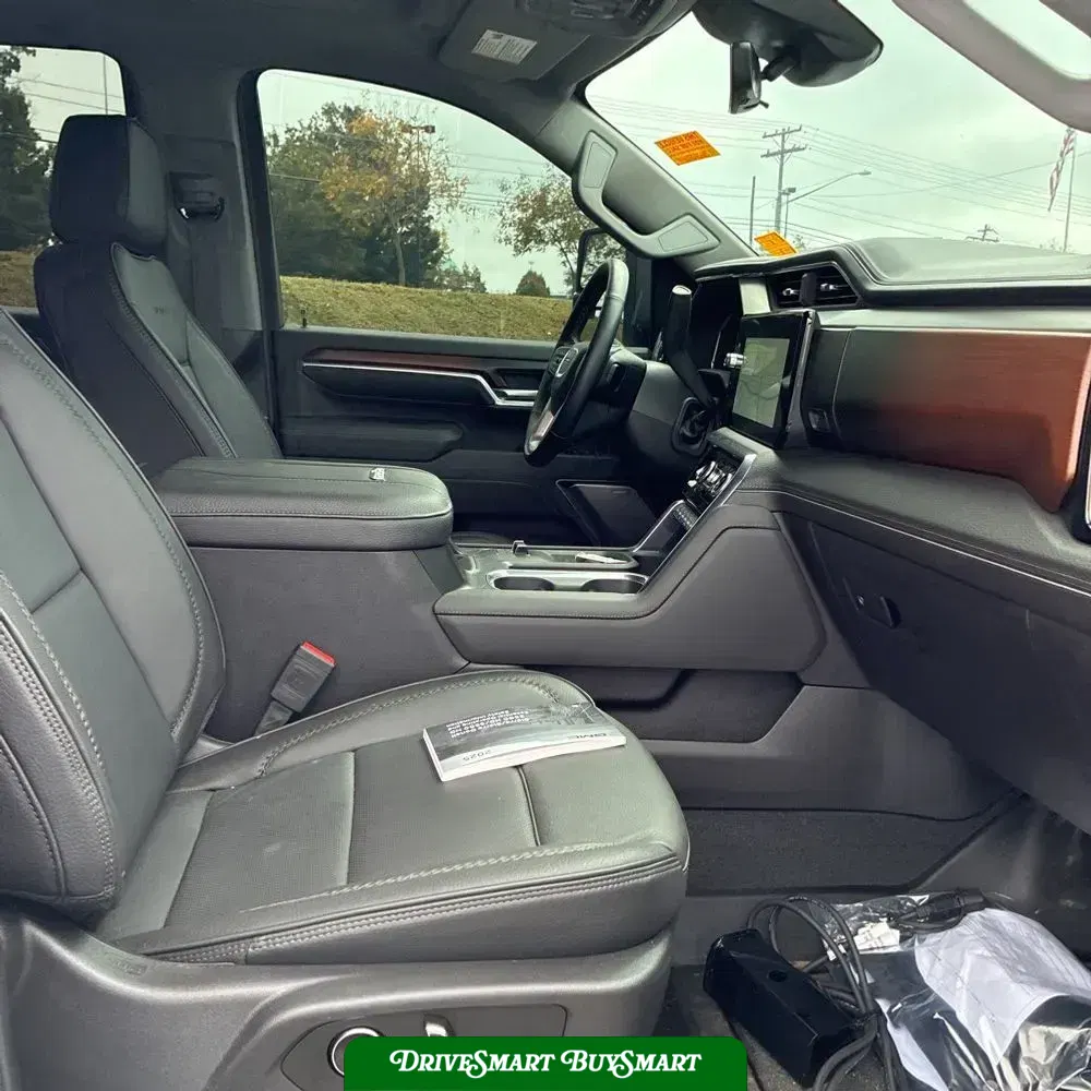 2025 GMC Sierra 3500HD Denali