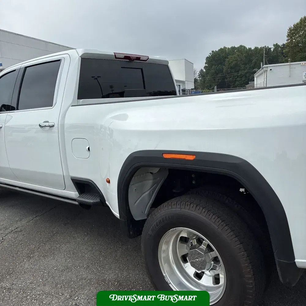 2025 GMC Sierra 3500HD Denali