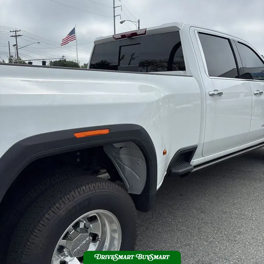 2025 GMC Sierra 3500HD Denali