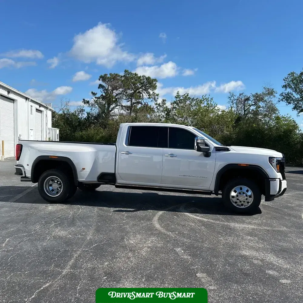 2025 GMC Sierra 3500HD Denali Ultimate