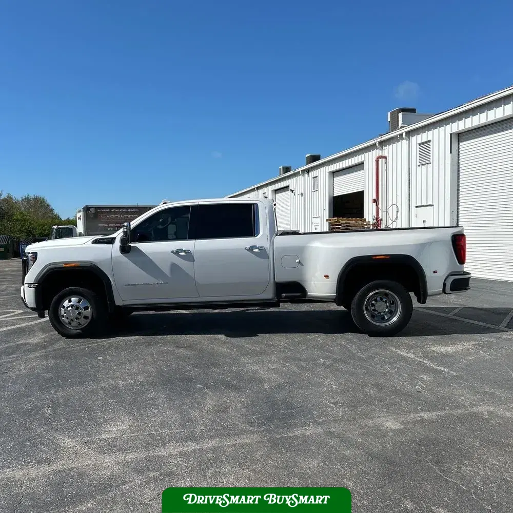 2025 GMC Sierra 3500HD Denali Ultimate