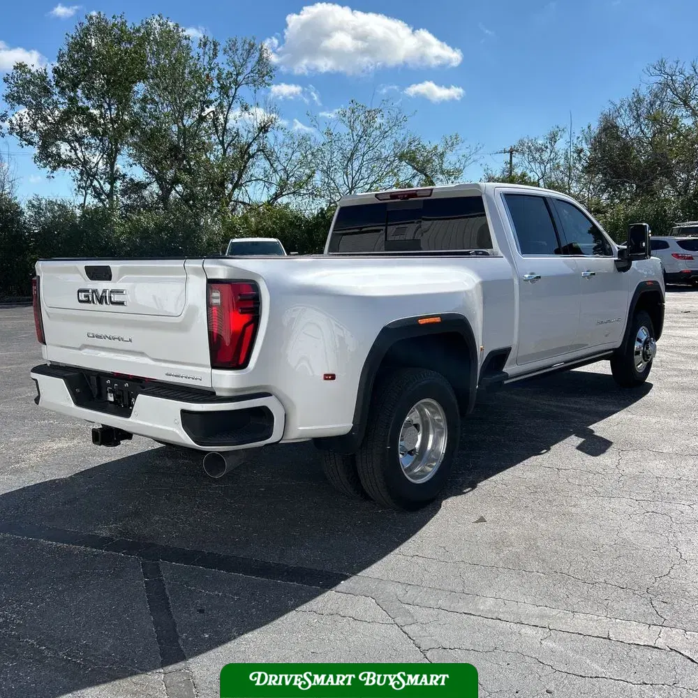 2025 GMC Sierra 3500HD Denali Ultimate