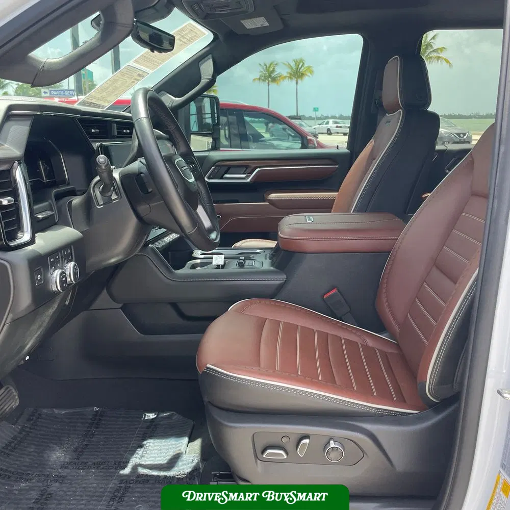 2025 GMC Sierra 3500HD Denali Ultimate