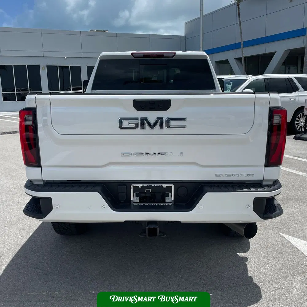 2025 GMC Sierra 3500HD Denali Ultimate
