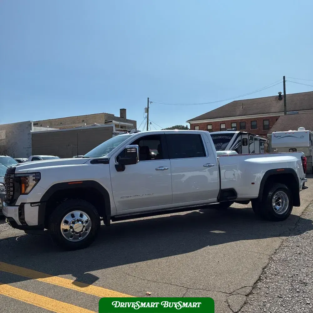 2025 GMC Sierra 3500HD Denali Ultimate