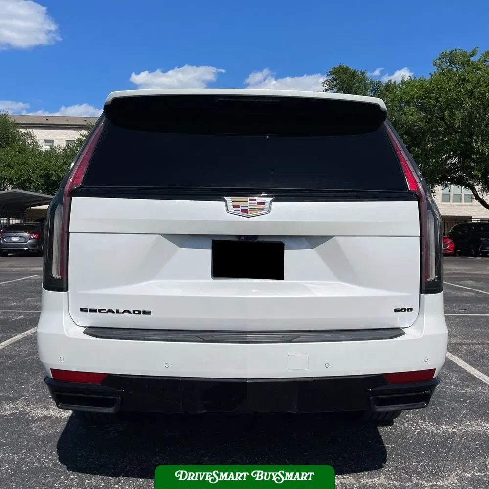 2022 Cadillac Escalade Sport