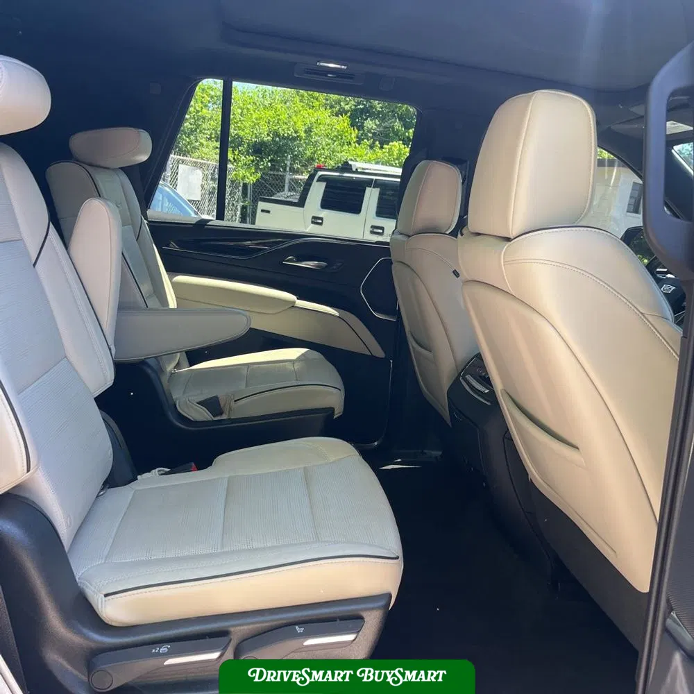 2022 Cadillac Escalade Sport