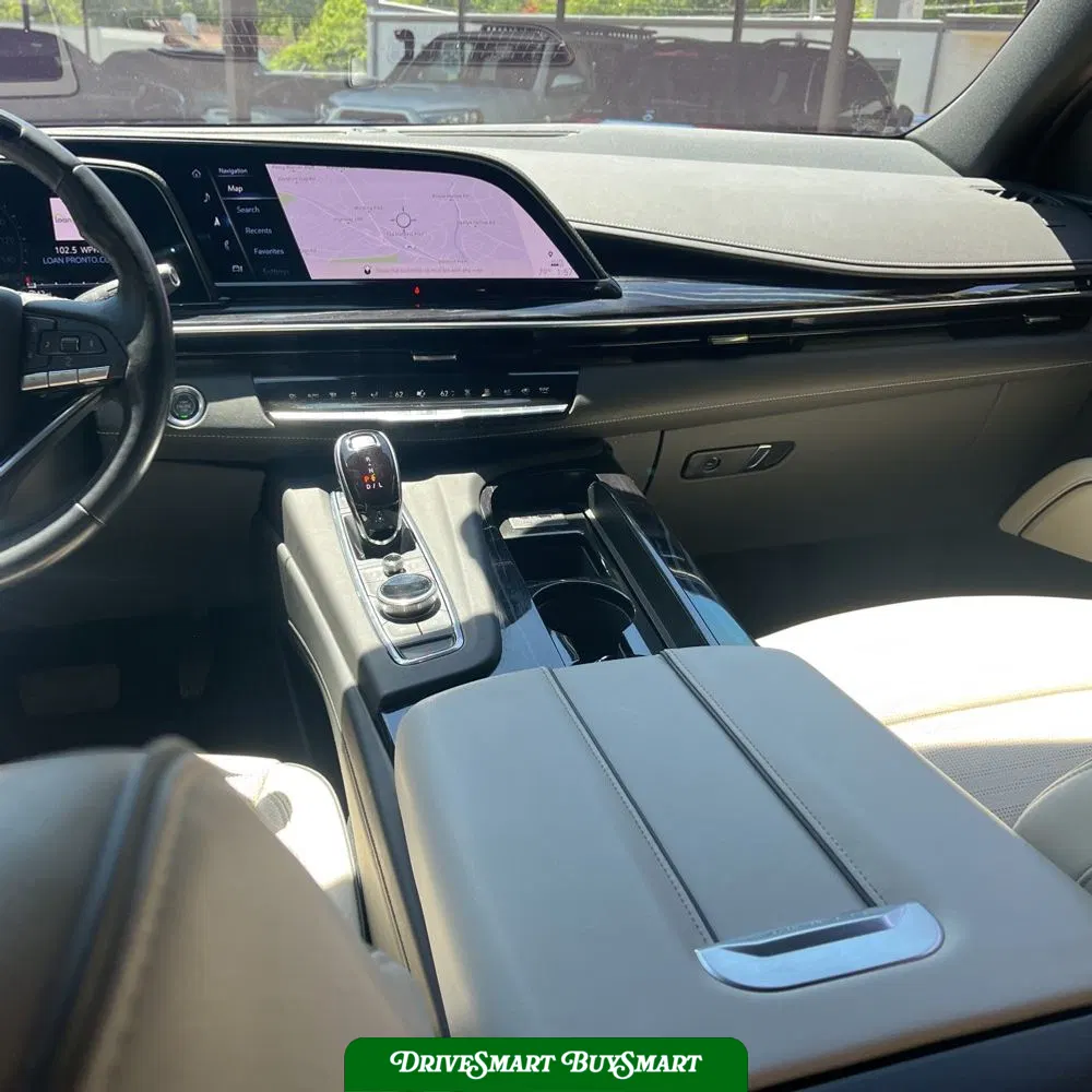 2022 Cadillac Escalade Sport