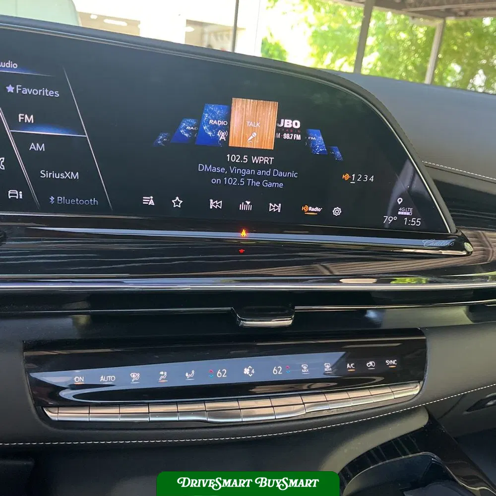 2022 Cadillac Escalade Sport