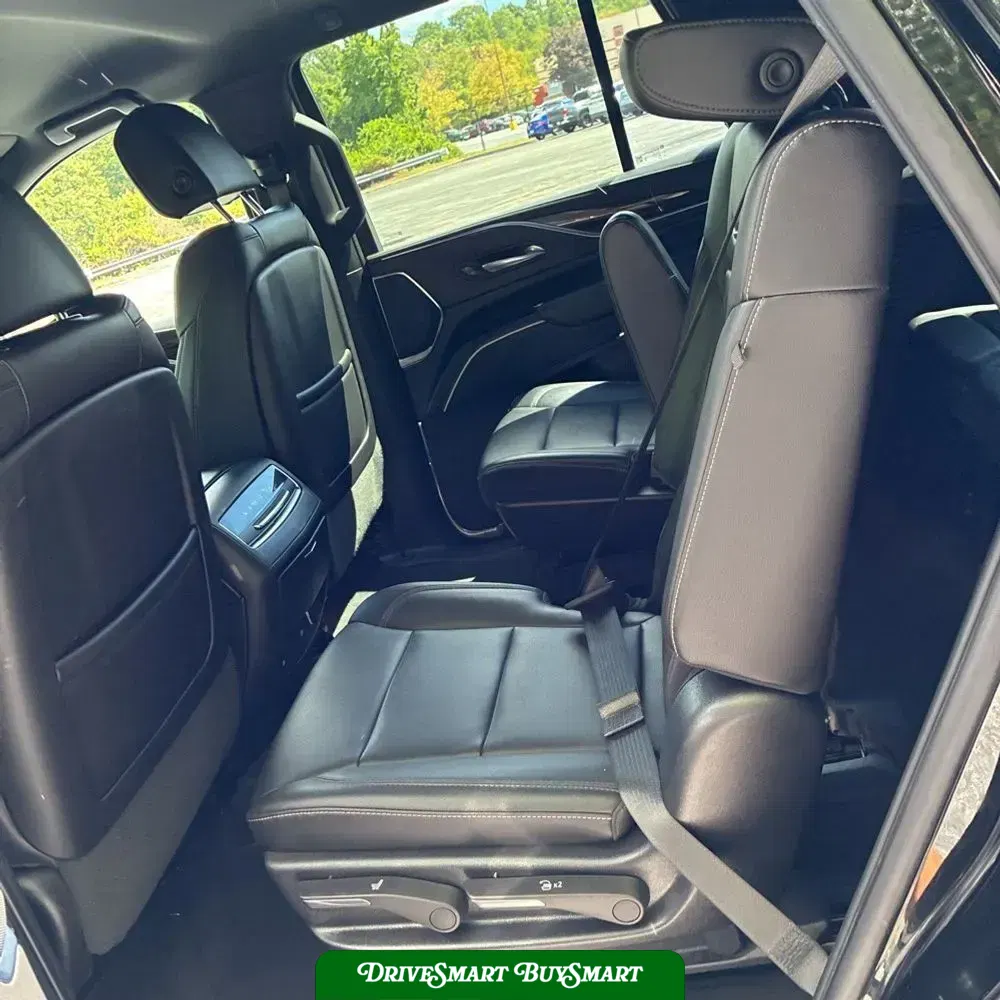 2022 Cadillac Escalade Luxury