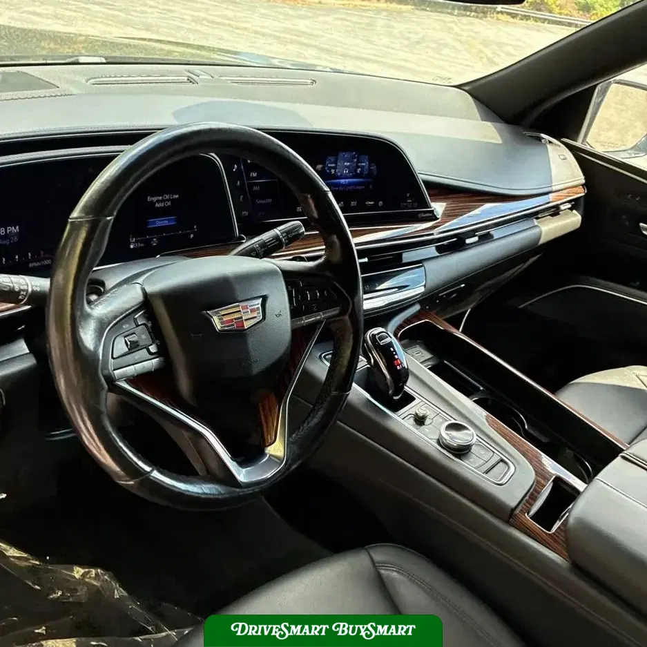2022 Cadillac Escalade Luxury