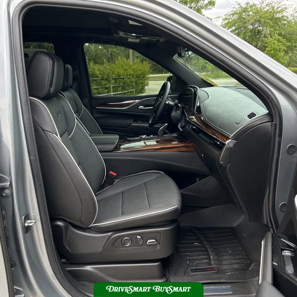 2024 Cadillac Escalade Premium Luxury