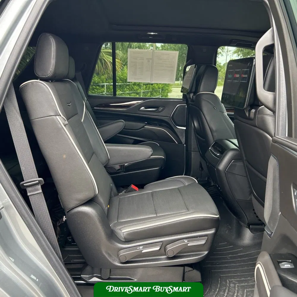 2024 Cadillac Escalade Premium Luxury