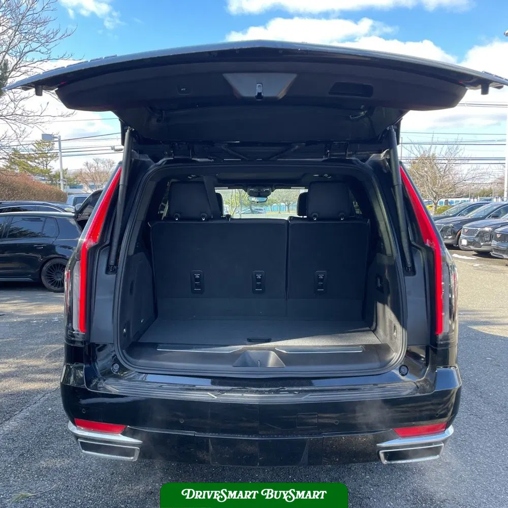 2022 Cadillac Escalade Premium Luxury