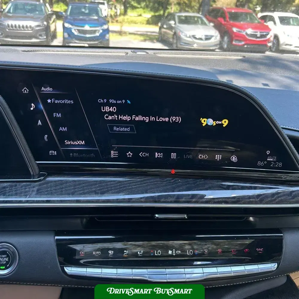 2021 Cadillac Escalade Premium Luxury