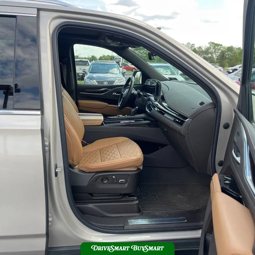 2022 Cadillac Escalade Premium Luxury