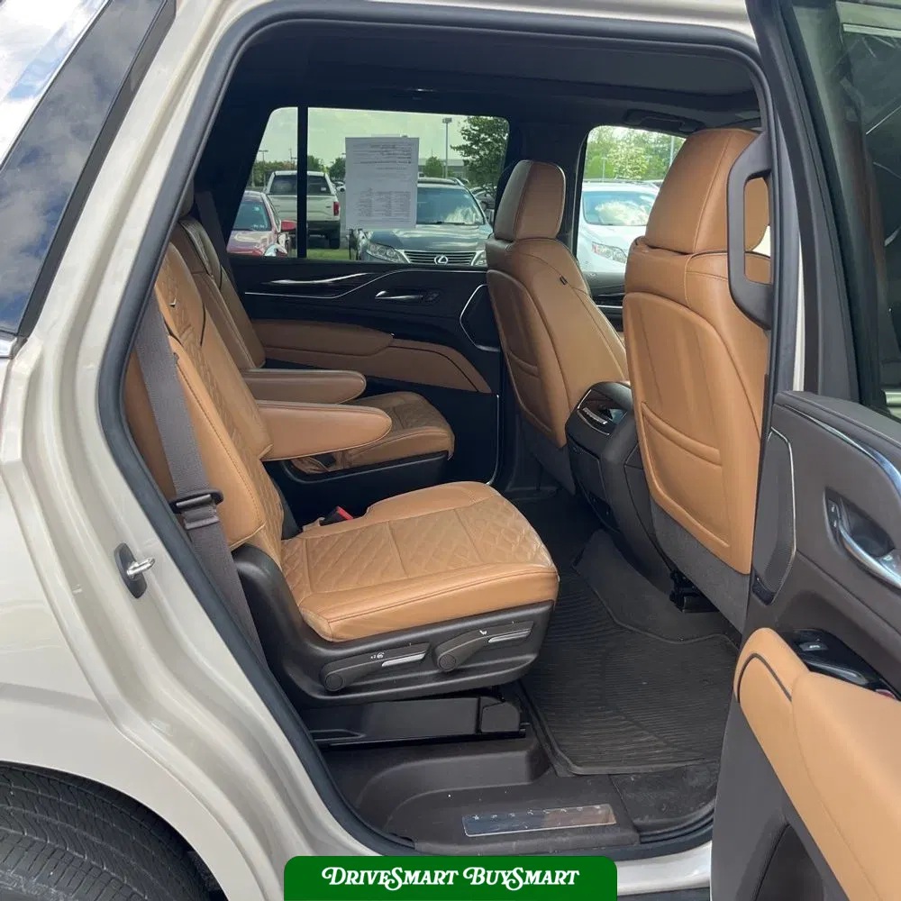 2022 Cadillac Escalade Premium Luxury