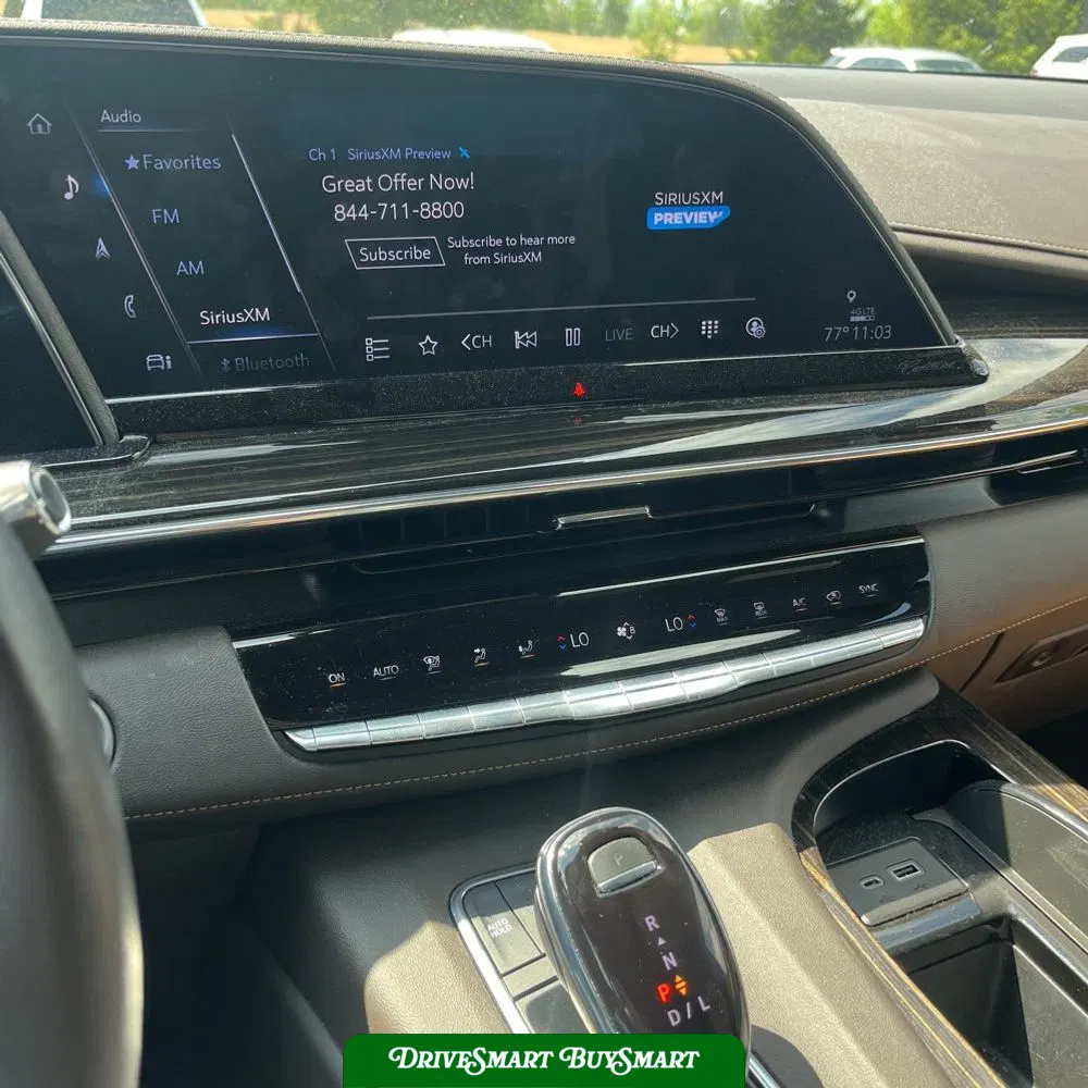 2022 Cadillac Escalade Premium Luxury