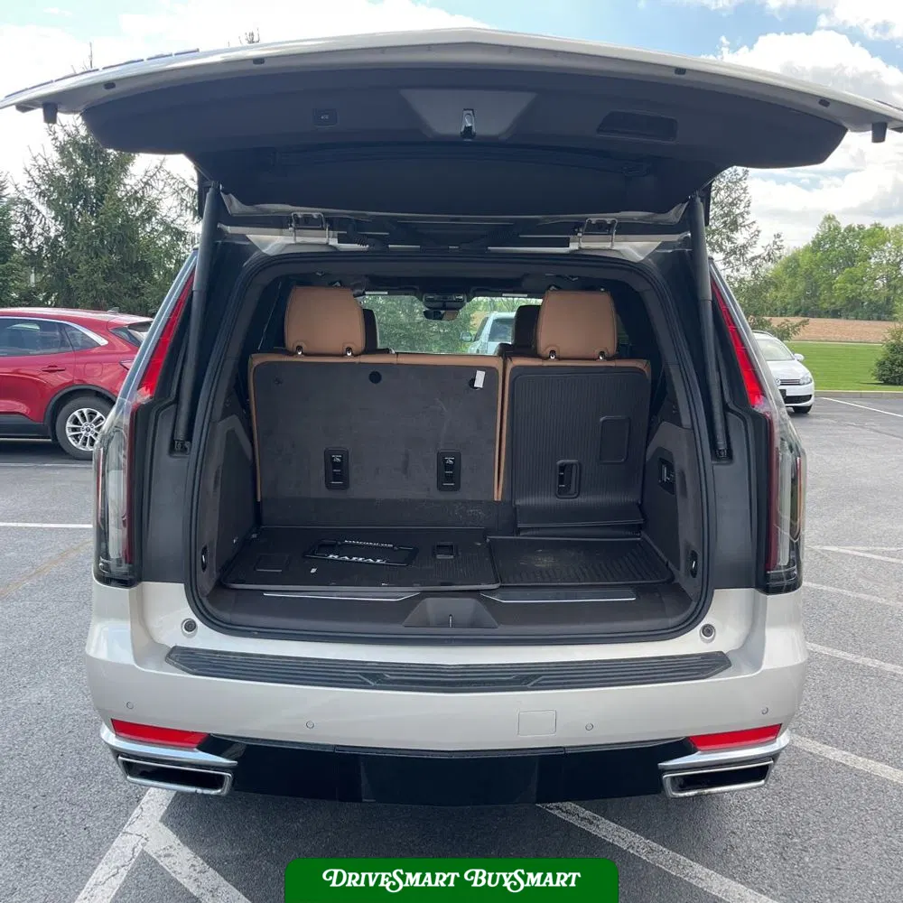 2022 Cadillac Escalade Premium Luxury