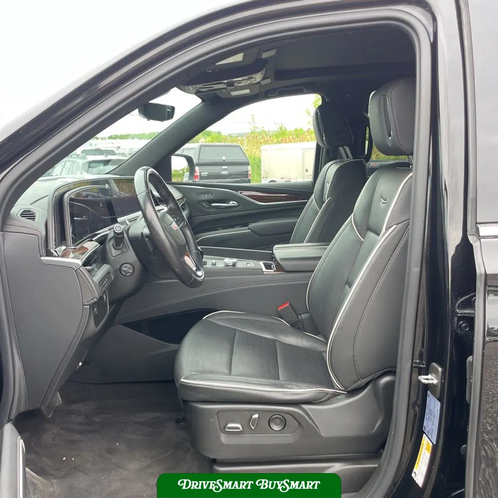 2022 Cadillac Escalade Premium Luxury