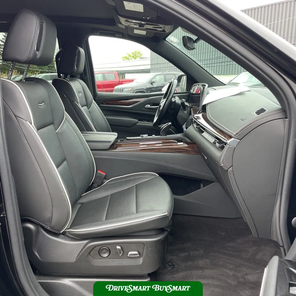 2022 Cadillac Escalade Premium Luxury