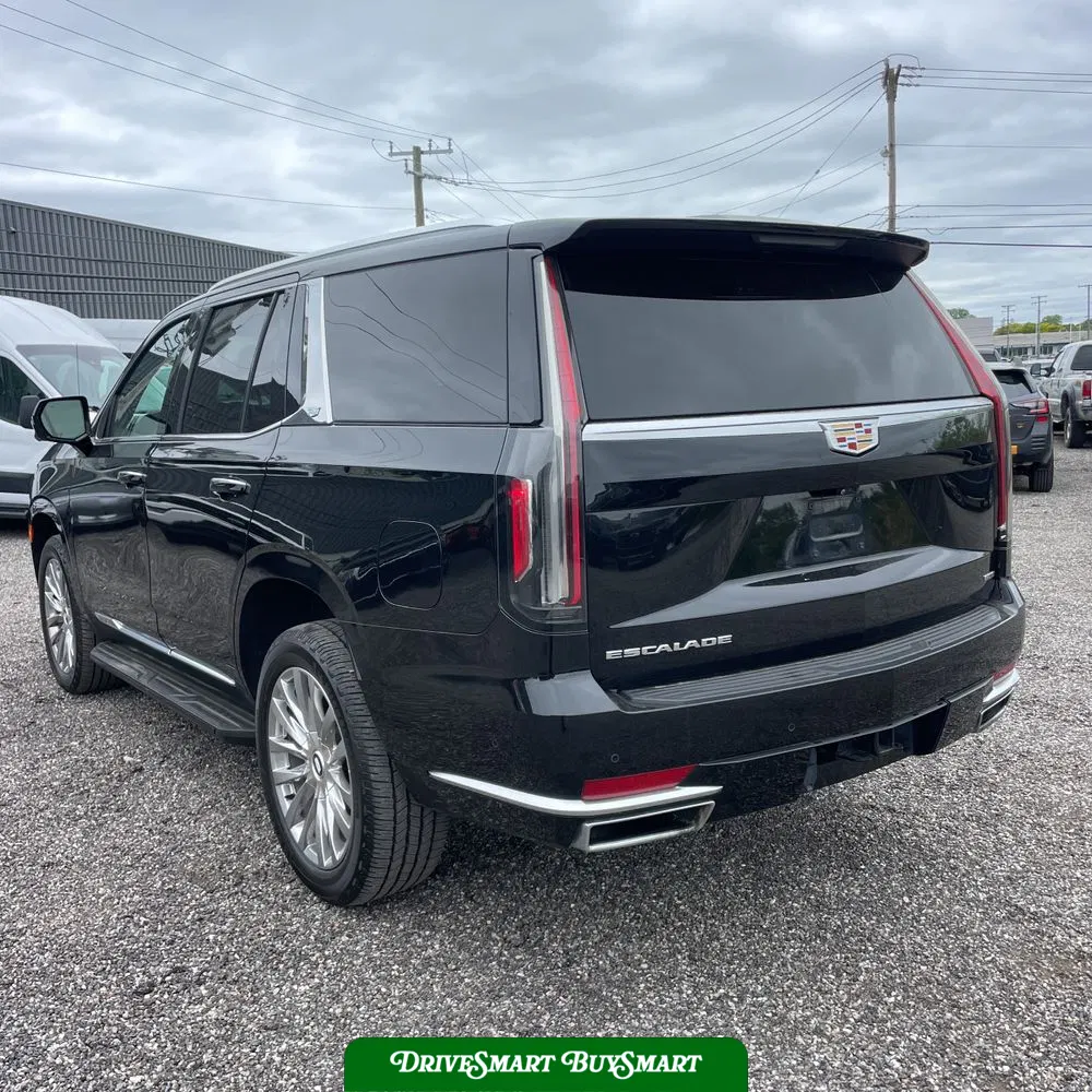 2022 Cadillac Escalade Premium Luxury
