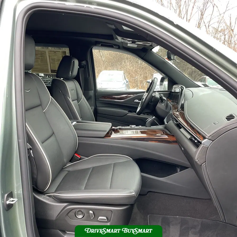 2024 Cadillac Escalade Premium Luxury