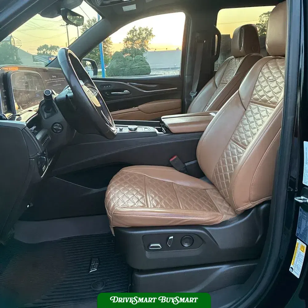 2022 Cadillac Escalade Premium Luxury