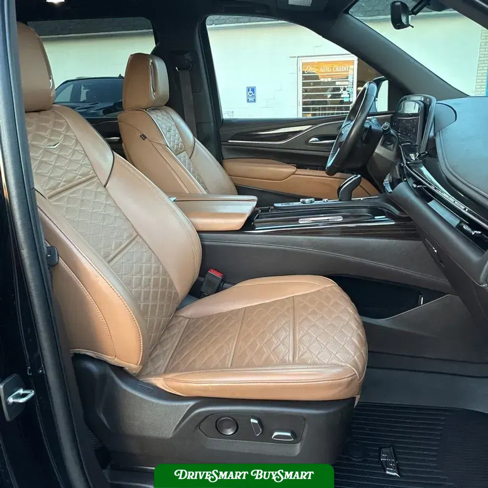 2022 Cadillac Escalade Premium Luxury