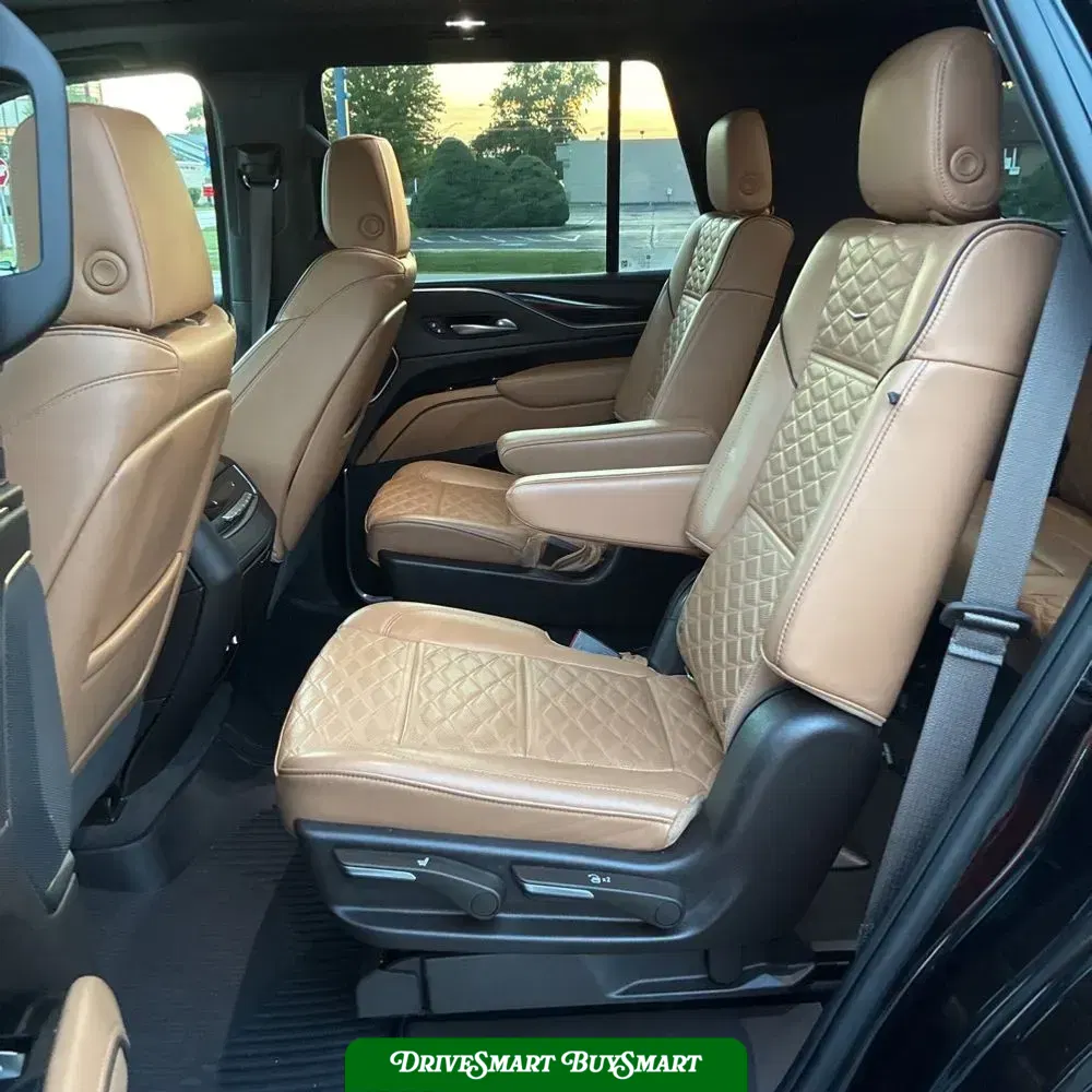 2022 Cadillac Escalade Premium Luxury