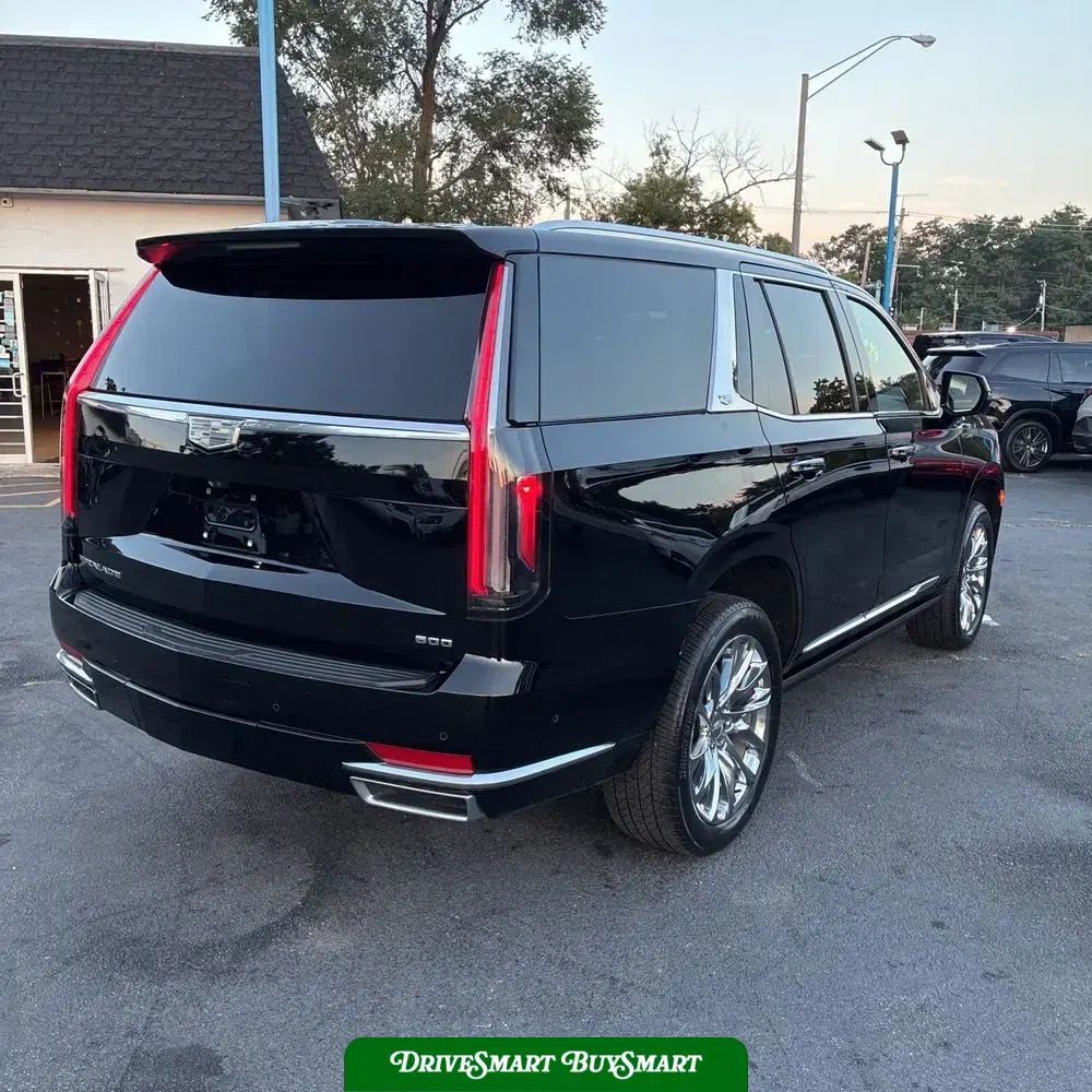 2022 Cadillac Escalade Premium Luxury