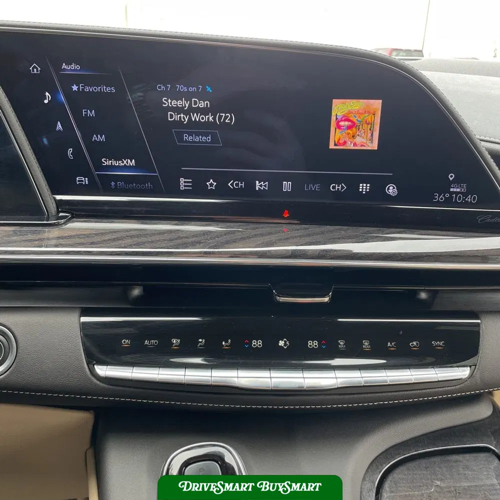 2022 Cadillac Escalade Premium Luxury