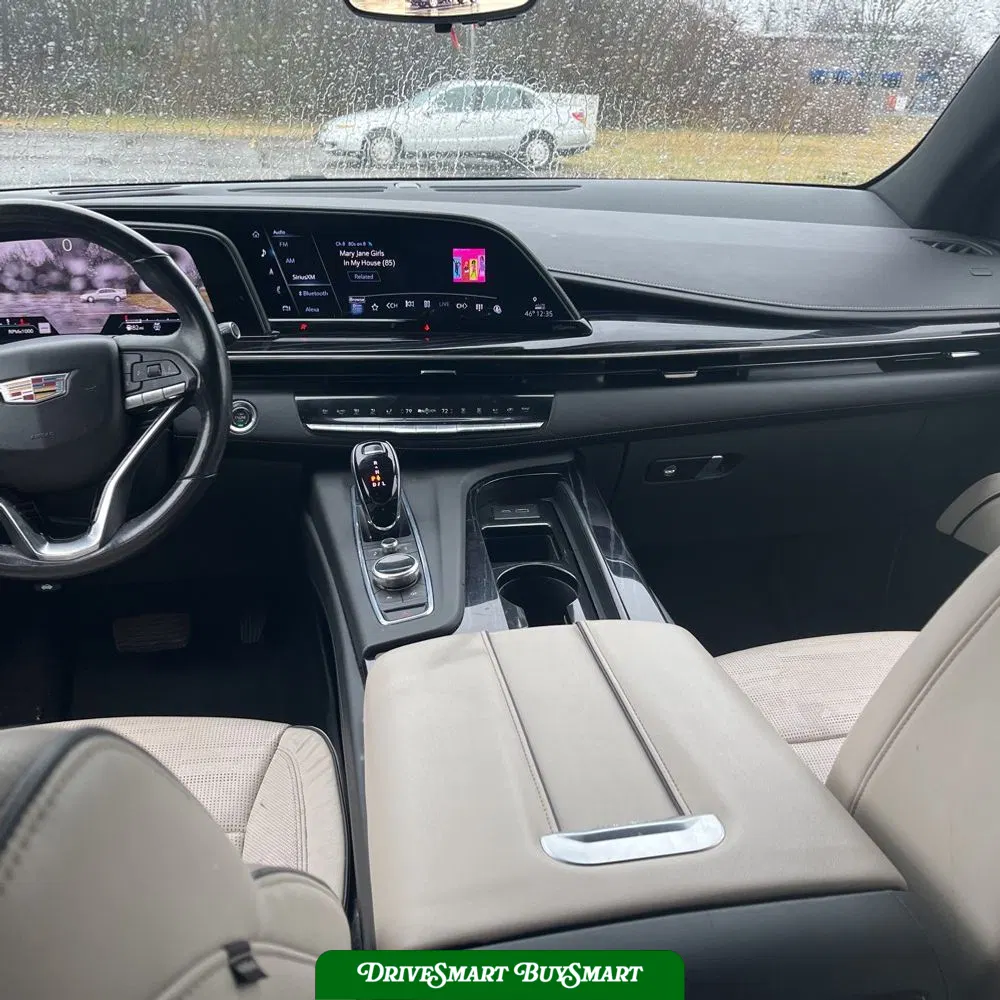 2021 Cadillac Escalade Sport